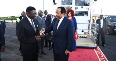 Cameroun : Retour en fanfare de Paul Biya